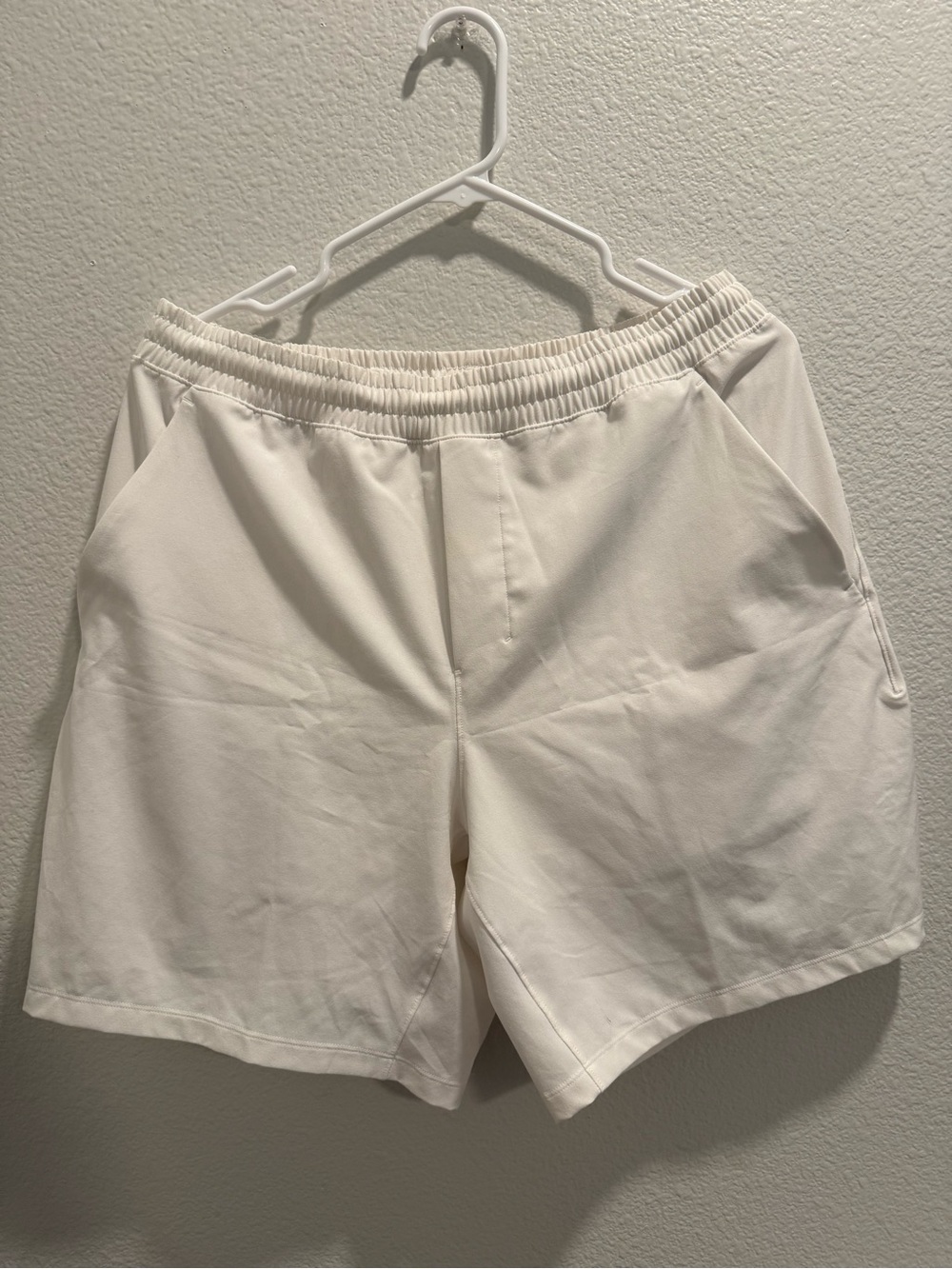 lululemon Cream Elastic Waist Athletic Shorts